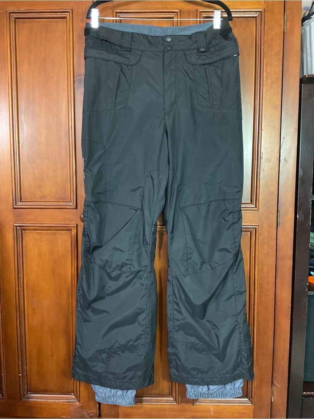 Men's Black Insulated Snow Pants - Outdoor Winter Shell